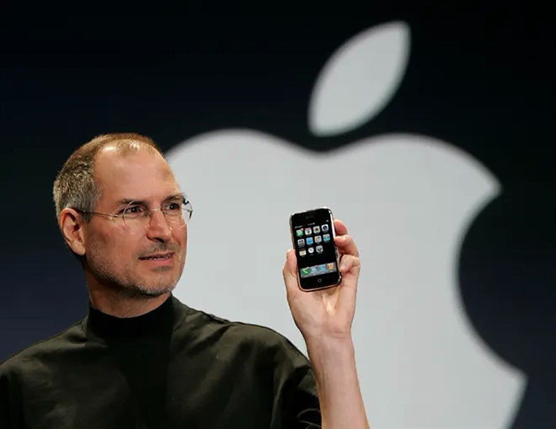 tim-cook-ceo-apple-tgdd-1-steve-job1-1280x987-800-resize-3780.jpg