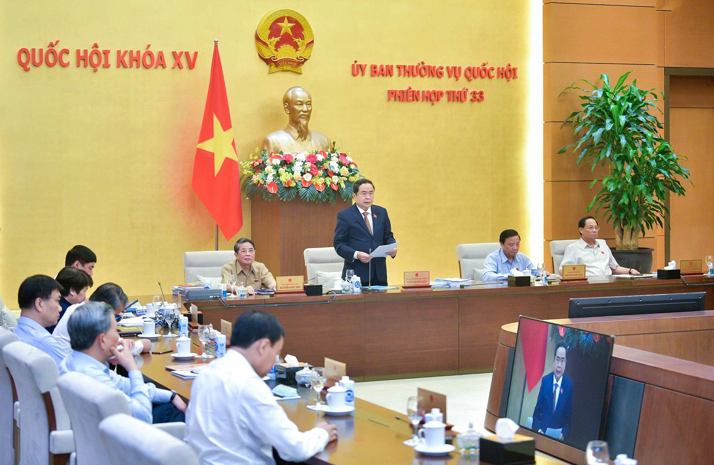 Phó Chủ tịch Thường trực Quốc hội Trần Thanh Mẫn phát biểu tại Phiên họp thứ 33 của Ủy ban Thường vụ Quốc hội