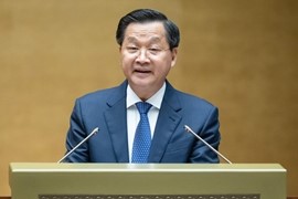 'Nước rút' nhiều chướng ngại