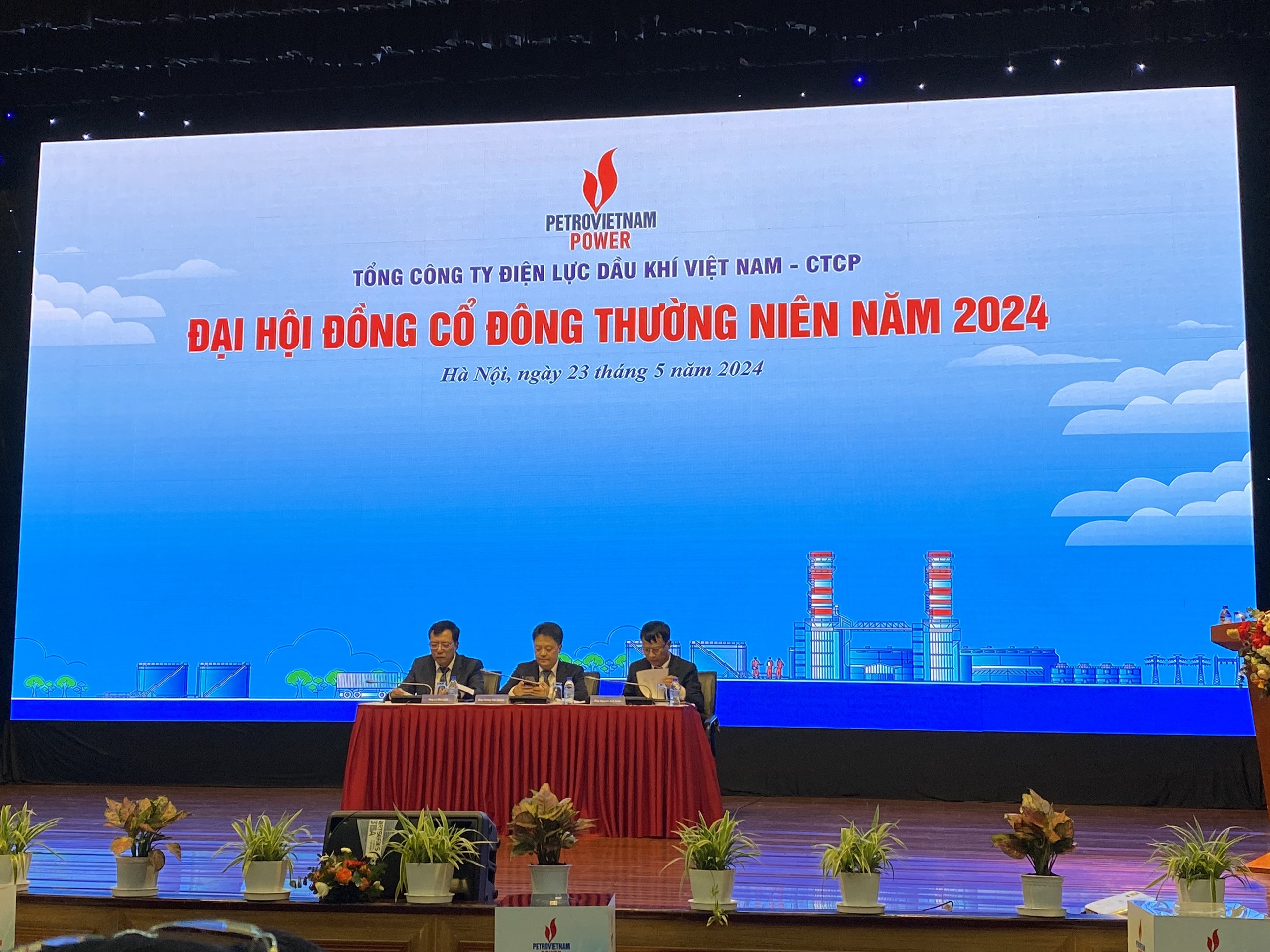 Chủ tịch PV Power: Nguồn cung tại khu vực Đông Nam Bộ không đủ cấp cho tất cả các nhà máy điện khí