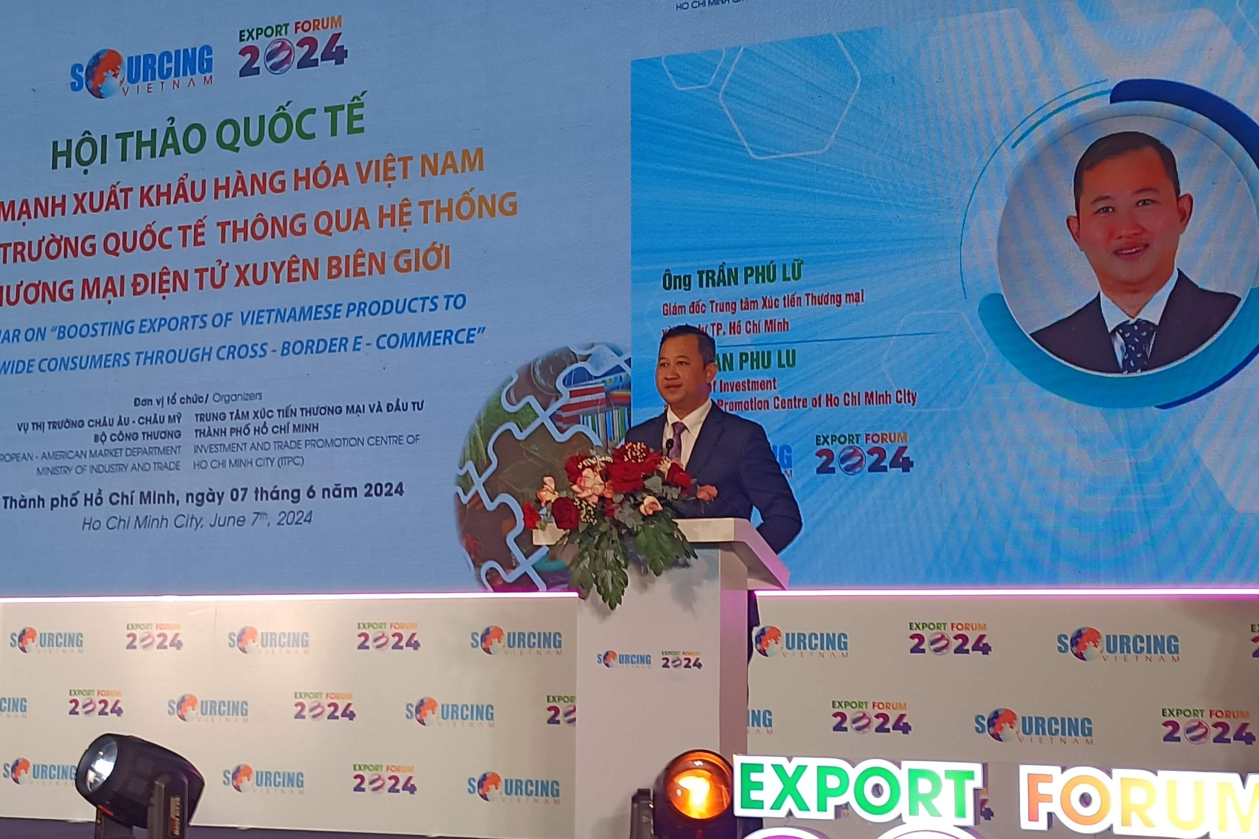 Đẩy mạnh xuất khẩu hàng hoá qua thương mại điện tử xuyên biên giới