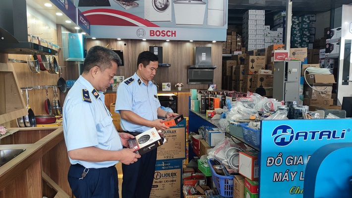 Cục Quản lý thị trường tỉnh Lào Cai: Ngăn chặn kịp thời các hành vi buôn bán, gian lận thương mại