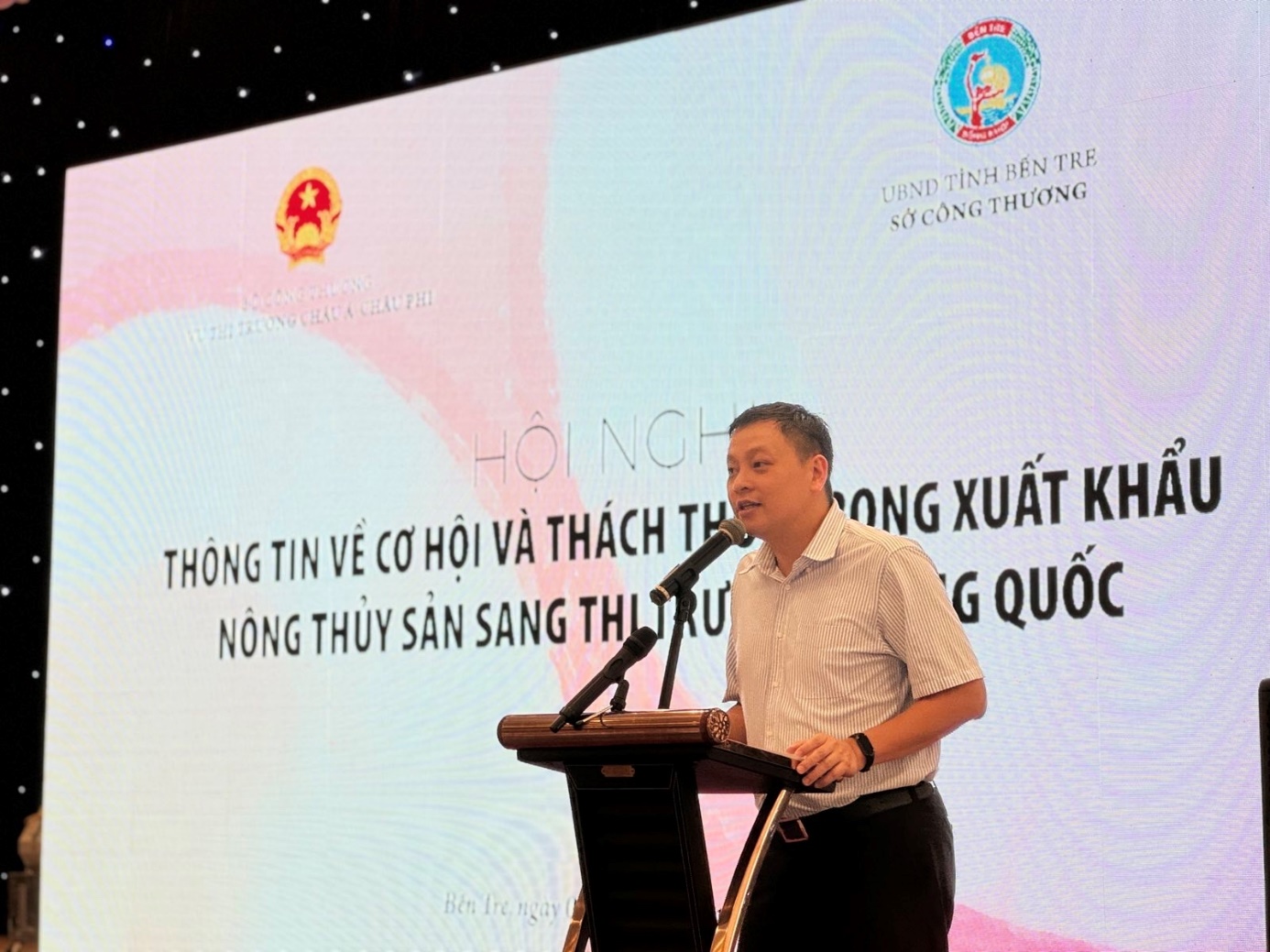 Thúc đẩy xuất khẩu hàng hoá Việt Nam sang thị trường Trung Quốc