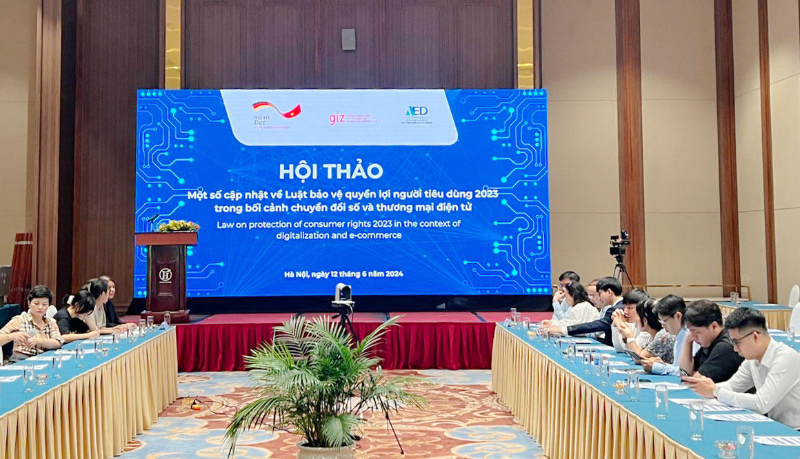 Bảo vệ quyền lợi người tiêu dùng trong bối cảnh chuyển đổi số và thương mại điện tử