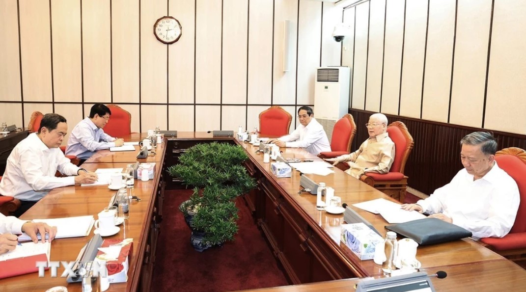 Tổng Bí thư Nguyễn Phú Trọng chủ trì cuộc họp lãnh đạo chủ chốt