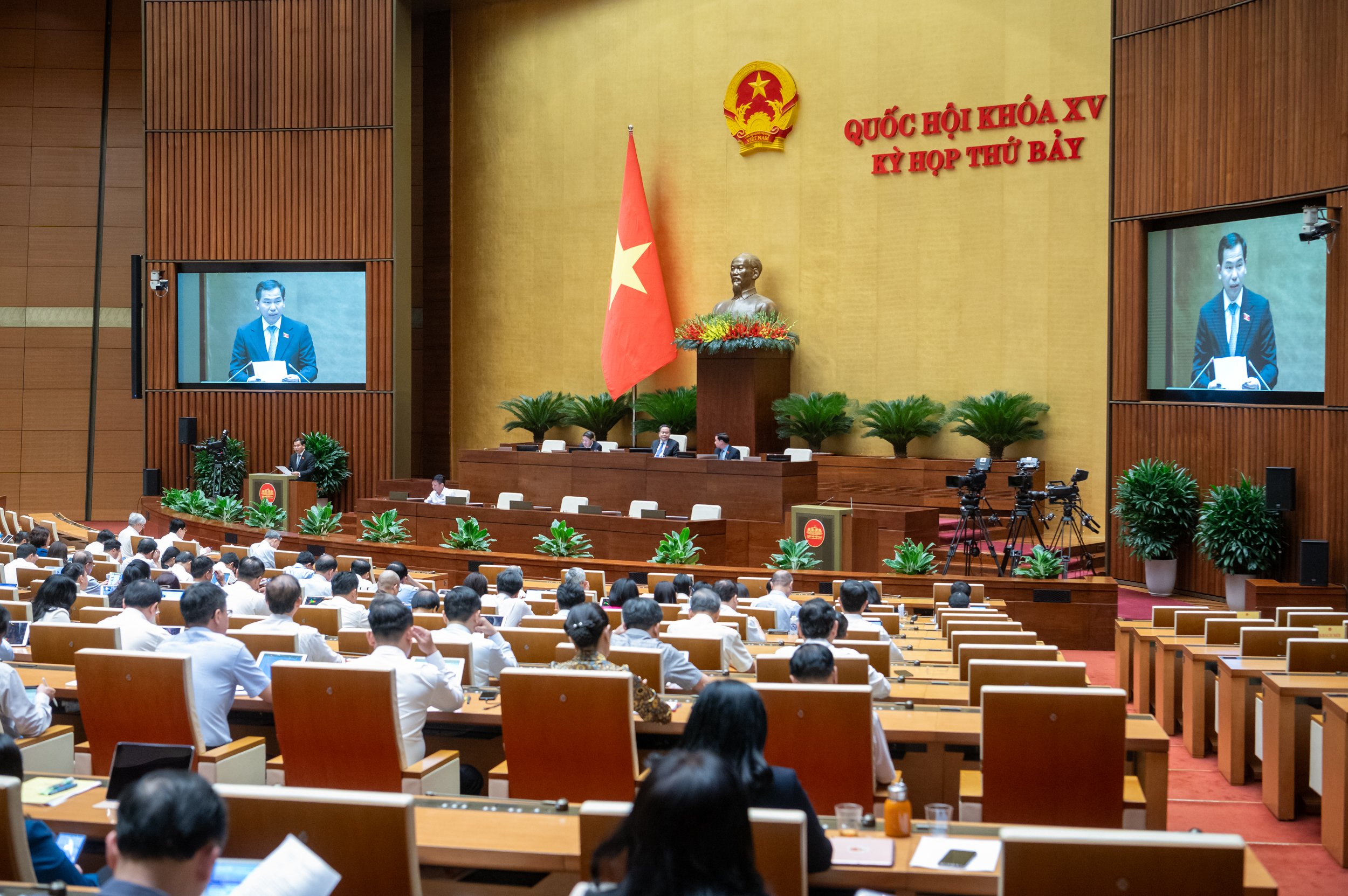 Có nên đánh thuế giá trị gia tăng hàng hóa giá trị nhỏ qua sàn thương mại điện tử xuyên biên giới?