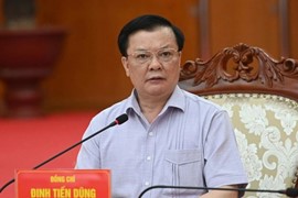 Đồng ý cho ông Đinh Tiến Dũng thôi giữ chức Bí thư Thành uỷ Hà Nội