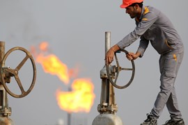 Giá xăng dầu hôm nay 19/6: Vượt 85 USD/thùng, căng thẳng tại châu Âu và Trung Đông tăng cao