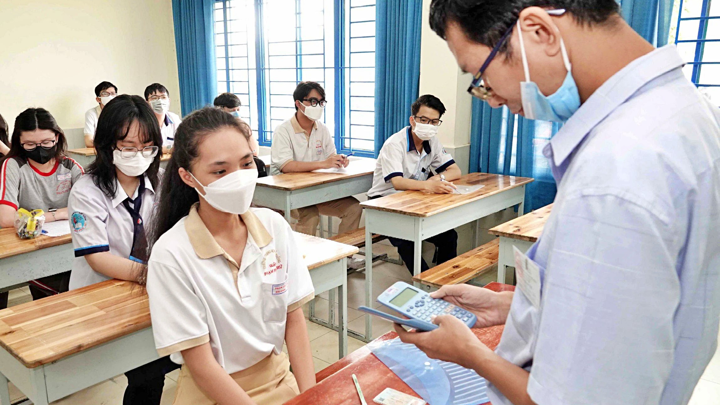 Gần 4.000 thí sinh không dự thi môn Ngữ Văn, 7 trường hợp vi phạm quy chế