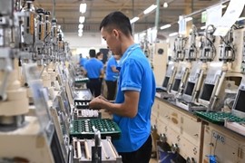Cảnh báo cho Việt Nam sau khi vuột mất các ông lớn công nghệ