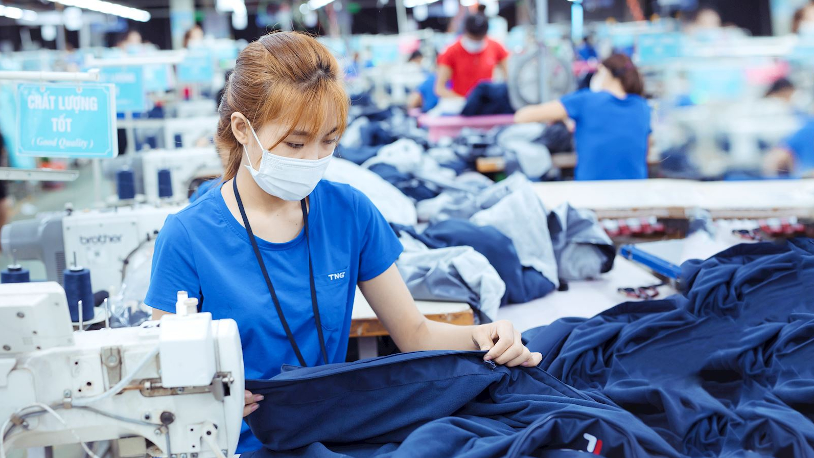 Nhu cầu sản xuất và xuất khẩu phục hồi mạnh đẩy nhập khẩu máy móc, nguyên phụ liệu tăng cao