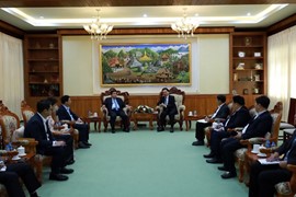 Việt Nam tiếp tục là một trong những nhà đầu tư, đối tác thương mại lớn nhất của Lào