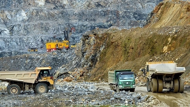 Mở rộng điều tra khai thác trái phép đất hiếm