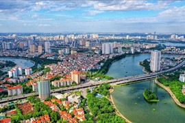 Ngân hàng tăng cho vay doanh nghiệp bất động sản