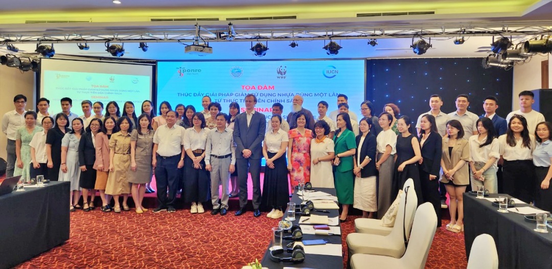 Thúc đẩy giảm sử dụng nhựa, túi ni - lông dùng một lần