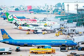 Doanh nghiệp hàng không: Chuyển mình sau cơn bão