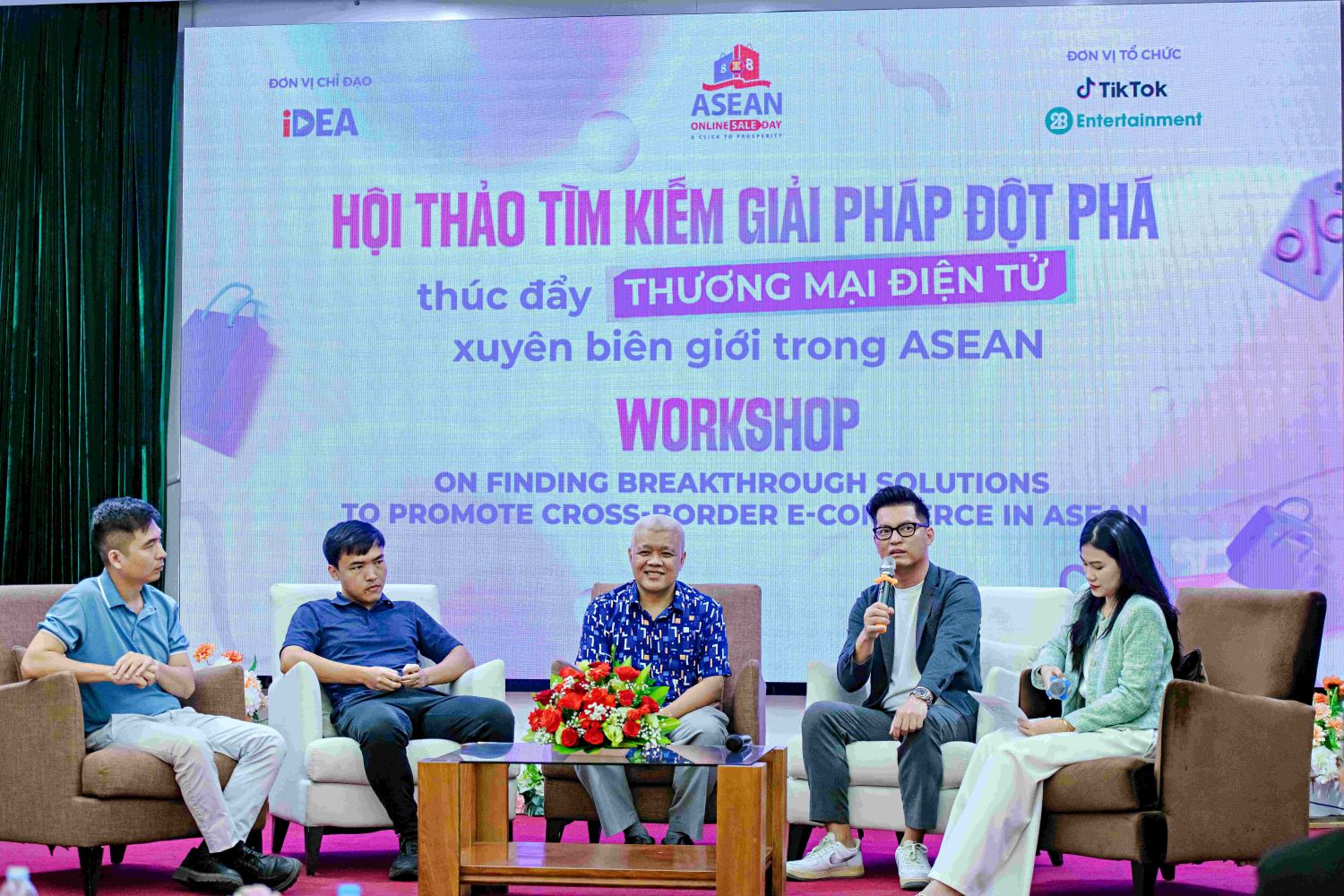 Thúc đẩy doanh nghiệp đột phá thương mại điện tử xuyên biên giới