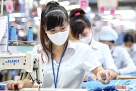 Bạo loạn Bangladesh là cơ hội vàng với nhóm ngành dệt may Việt Nam