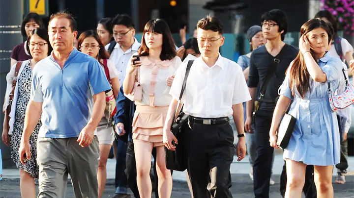 Thách thức lớn trên thị trường lao động