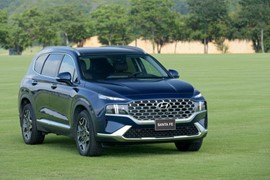 Dọn kho đón thế hệ mới, đại lý giảm giá mạnh cho Hyundai Santa Fe