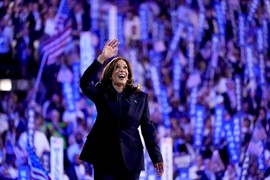 Quốc tế nổi bật: Bà Kamala Harris vẫn được ủng hộ hơn ông Donald Trump