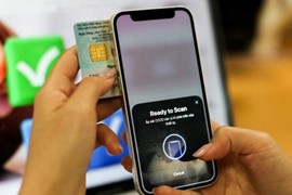 Từ năm 2025, chưa xác thực sinh trắc học sẽ không thể chuyển tiền online