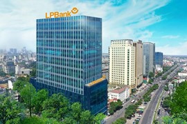 Chuẩn bị Đại hội bất thường, loạt lãnh đạo Ngân hàng LPBank (LPB) “rời ghế”