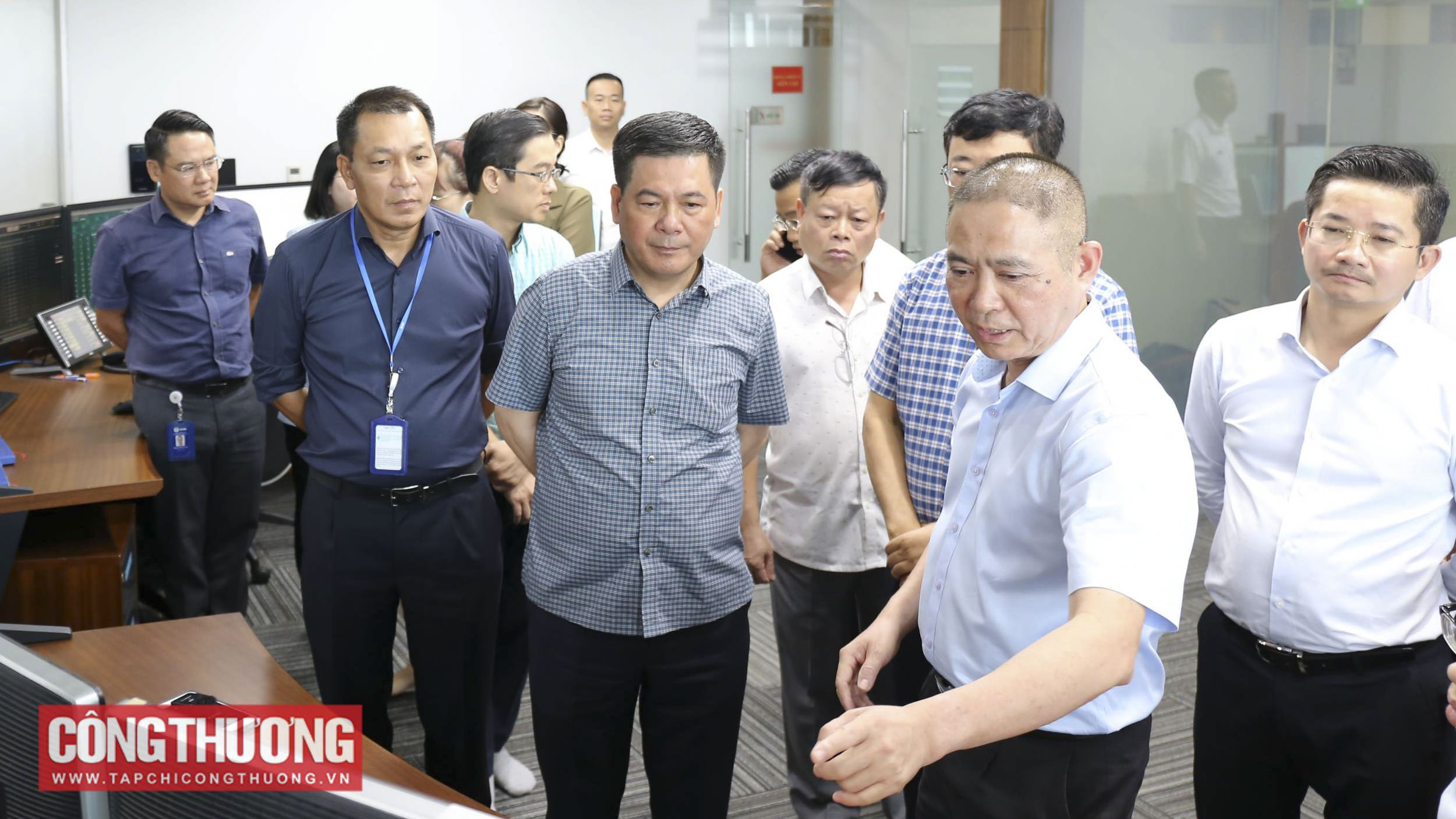 Bộ Công Thương: Dồn lực cho sửa chữa hệ thống, khôi phục cung cấp điện