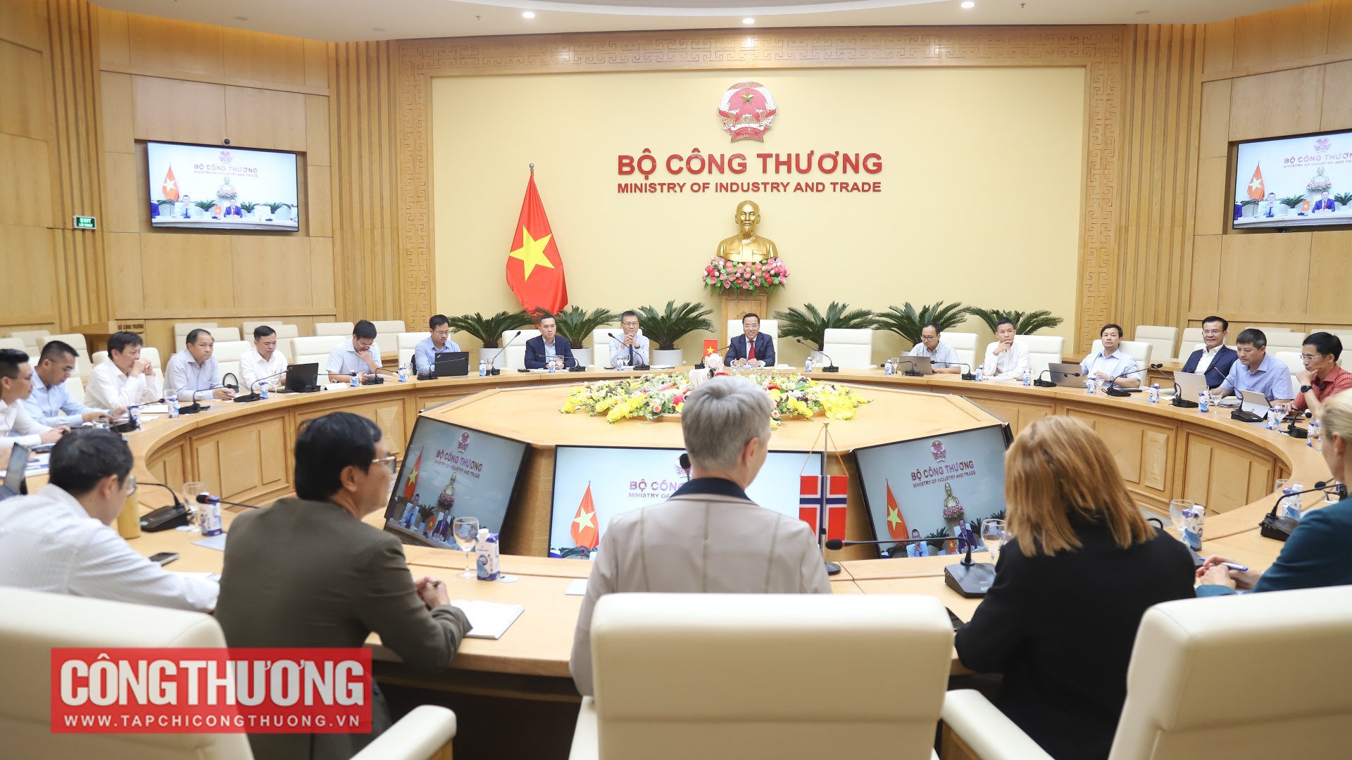 Hợp tác Việt Nam – Na Uy trong chuyển đổi năng lượng công bằng