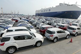 Xe ô tô nhập khẩu vào Việt Nam đang tăng mạnh