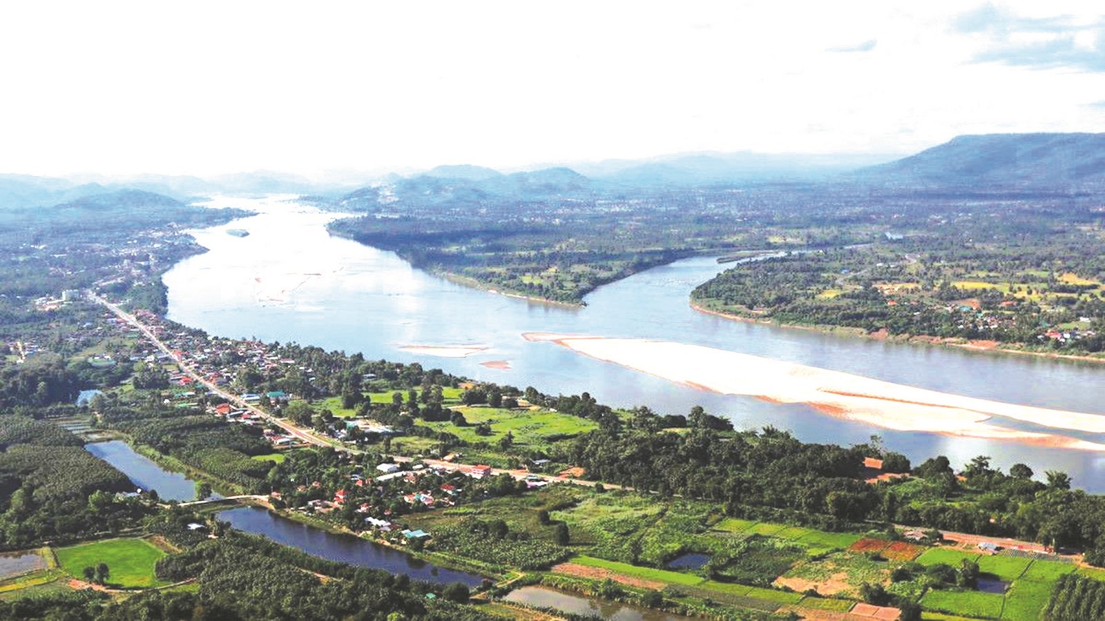 Tạo thuận lợi vận tải người, hàng hóa qua lại biên giới giữa các nước Tiểu vùng Mê Công mở rộng