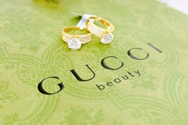 Quảng Ngãi: Một tiệm vàng bị phạt 235 triệu đồng vì mua bán ngoại tệ và giả mạo nhãn hiệu