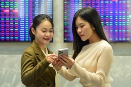 Lợi nhuận công ty chứng khoán: Lớn bứt phá, nhỏ hụt hơi