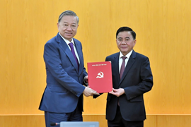 Ông Trần Cẩm Tú được phân công làm Thường trực Ban Bí thư