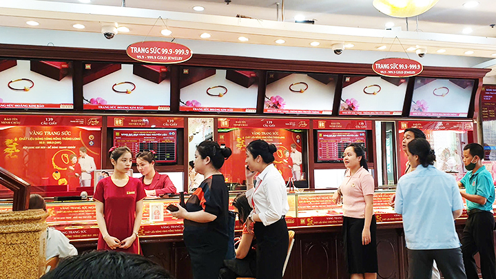 Cẩn trọng với hiện tượng giá vàng tăng cao