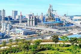 Bức tranh sáng tối của ngành thép