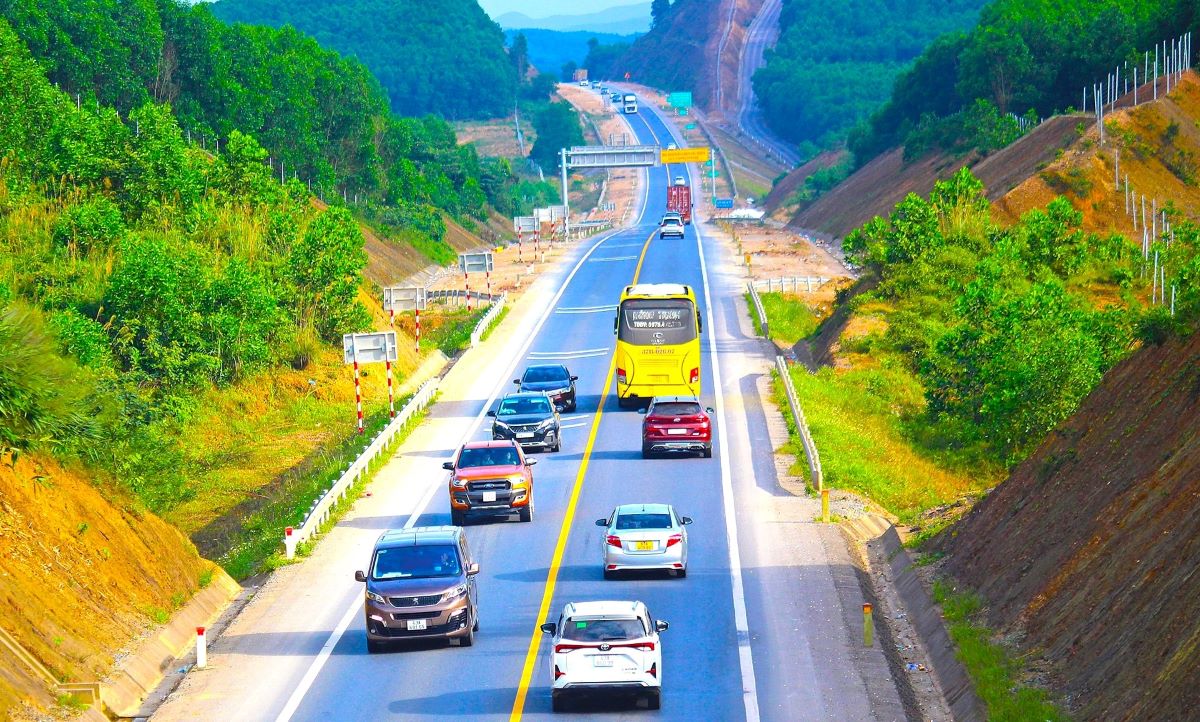 Rà soát, đề xuất các cơ chế đặc thù đối với các dự án đường bộ cao tốc