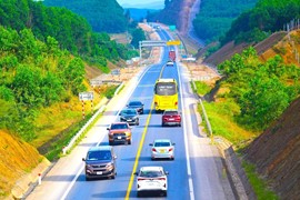 Rà soát, đề xuất các cơ chế đặc thù đối với các dự án đường bộ cao tốc