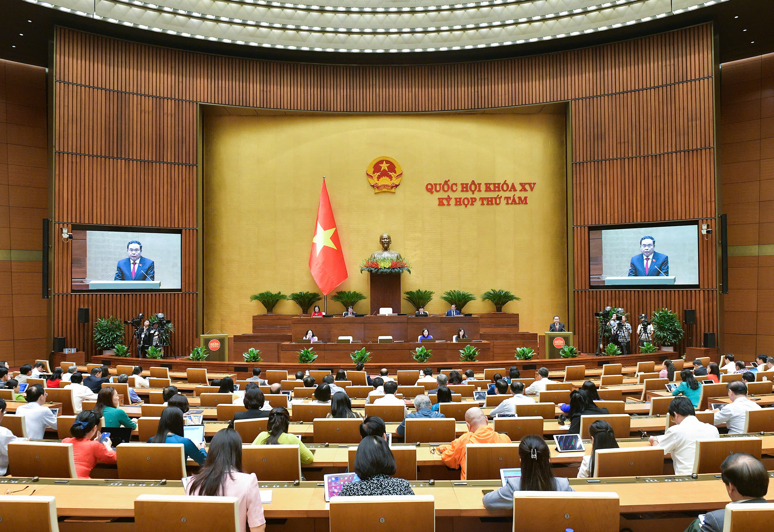 Sáng nay (11/11), Quốc hội bắt đầu phiên chất vấn và trả lời chất vấn