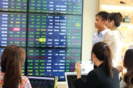 Độ ổn định của thị trường chứng khoán đang ở mức thấp, nhà đầu tư tránh rơi vào trạng thái quá mua