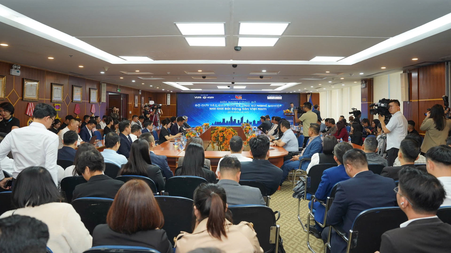 Bộ quy tắc đạo đức mới quyết định tương lai môi giới bất động sản
