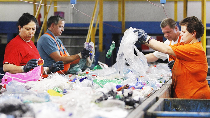 Thụy Điển bãi bỏ thuế với túi nhựa dùng một lần