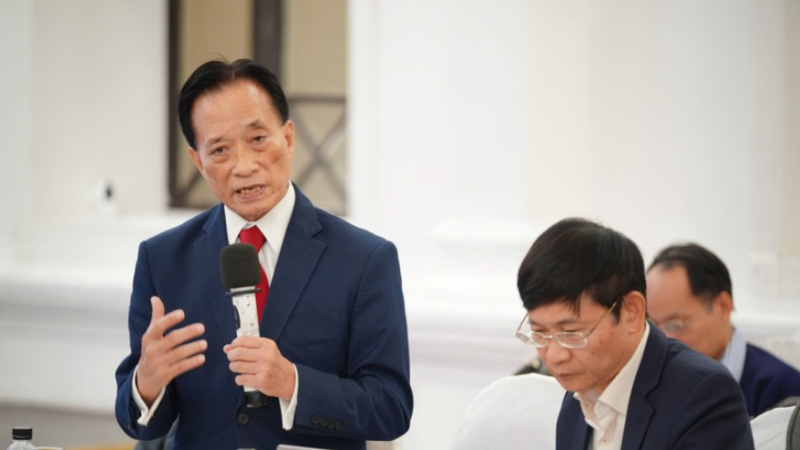 ‘Bù nhìn’ trong ngân hàng