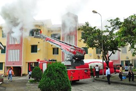 Bộ Xây dựng chỉ đạo tăng cường thanh, kiểm tra hoạt động phòng cháy, chữa cháy sau vụ cháy tại đường Phạm Văn Đồng