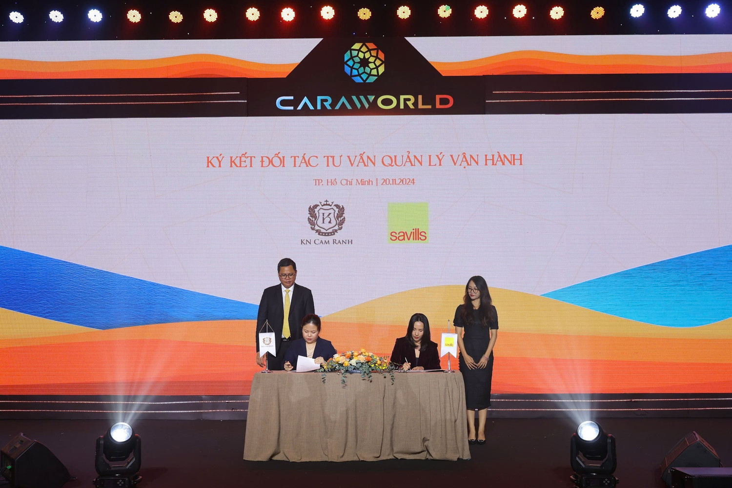 Giới đầu tư liên tục xuống tiền mua nhà phố biển Sông Town CaraWorld 4