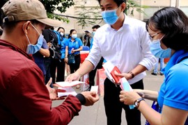 Người lao động nhận tiền thưởng Tết phải đóng thuế trong trường hợp nào?