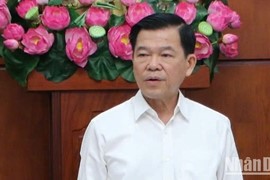 Đoàn kiểm tra số 5 của Bộ Chính trị làm việc với Ban thường vụ Tỉnh ủy Long An