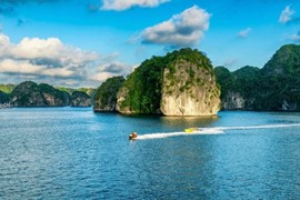 Địa ốc Cát Bà hưởng đà tăng trưởng từ điểm đến được săn lùng nhất