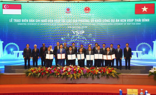 Sembcorp và Becamex đầu tư thêm 4 khu công nghiệp VSIP tại Việt Nam