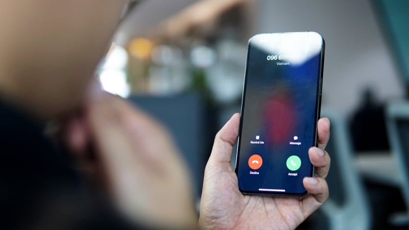 Ai sẽ bảo vệ người dân khỏi những cuộc gọi lừa đảo hóa đơn điện, nước?